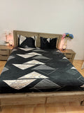 Warm Lightweight XL Queen Flat(Pillow covers with zip)